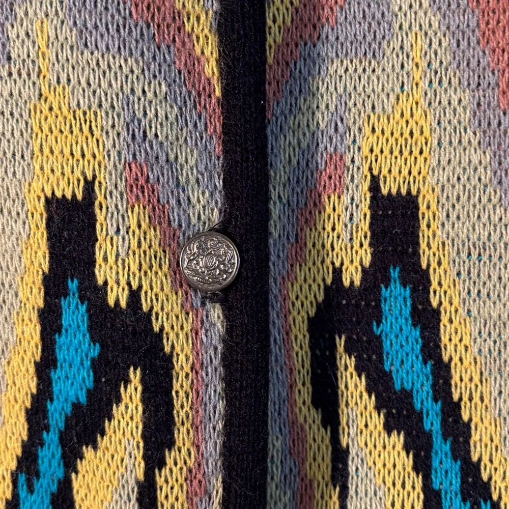 VINTAGE Fortune Knits Inc multicolor, unique pattern, brass button up knit V-n - Picture 5 of 8